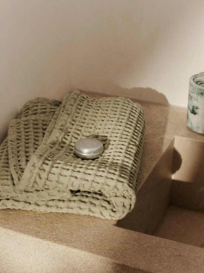 FermLiving_SS25_OrganicHandTowel_LightCeledon_1104270849.jpg