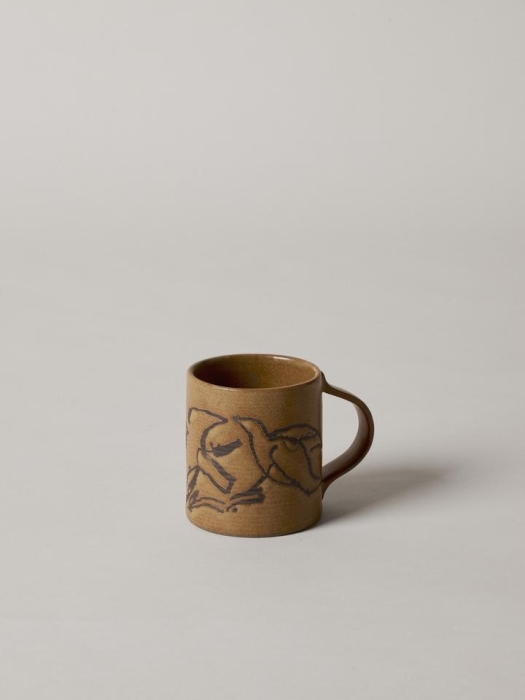 FermLiving_SS25_PackshotsWithBackground_VueloMug_DarkBuff_1104270720.jpg