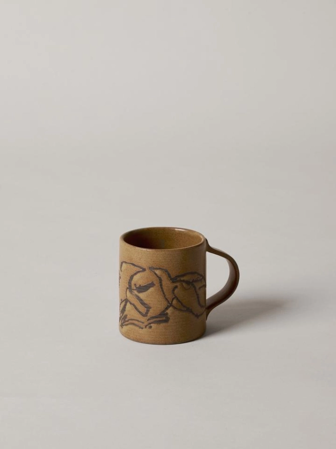 FermLiving_SS25_PackshotsWithBackground_VueloMug_DarkBuff_1104270720.jpg