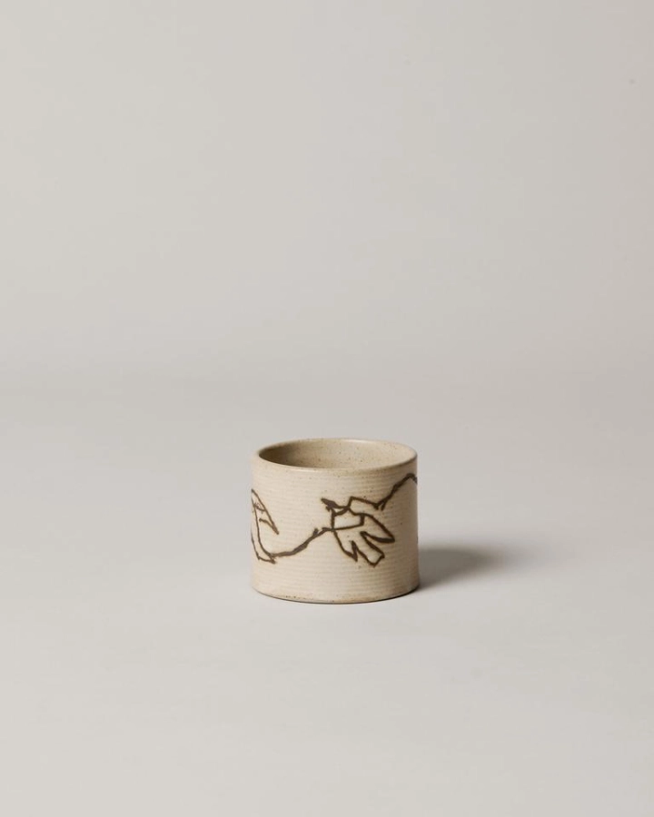 FermLiving_SS25_PackshotsWithBackground_VueloCup_Cream_1104270716.jpg