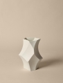 FermLiving_SS25_PackshotsWithBackground_CuevaVase_H26_Off-white_1104270802.jpg