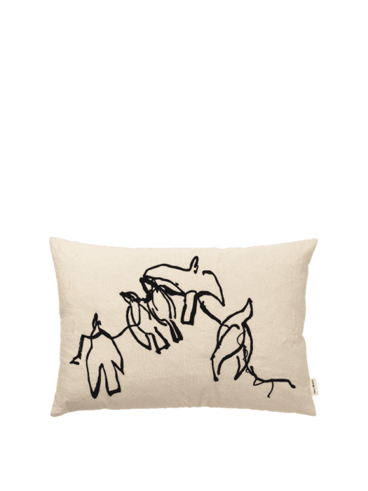 FermLiving_SS25_VueloCushion_Natural_1104270896_1104270900_1.png