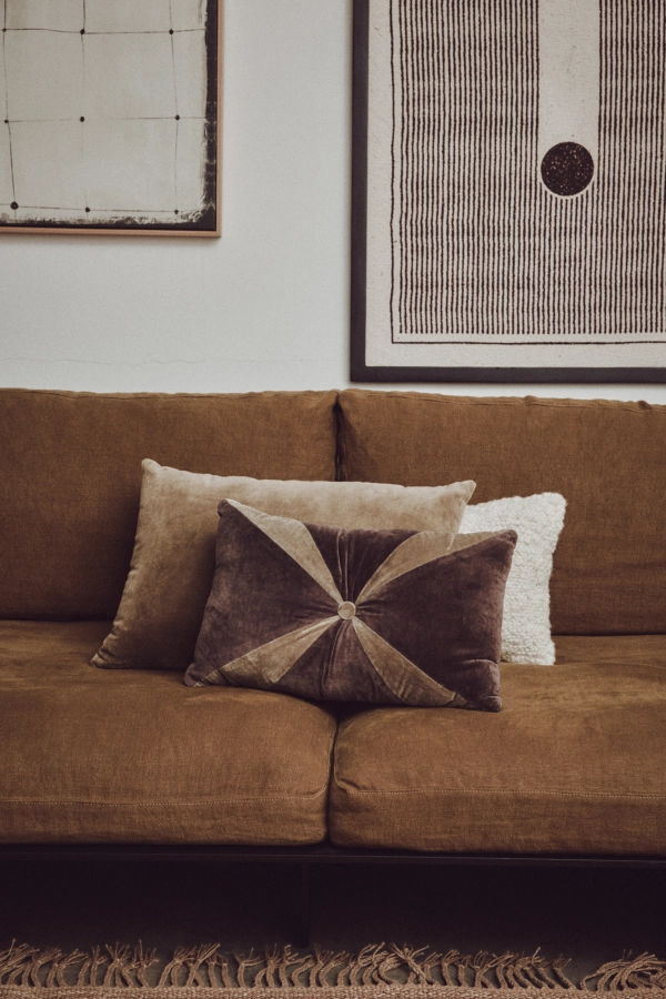 2025_additions_hkliving_product_plus_lr_090.jpg