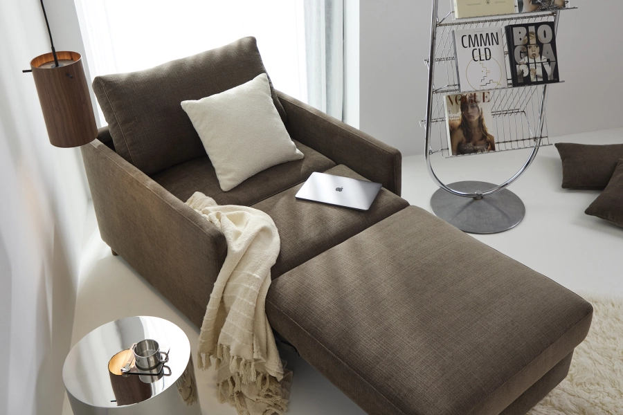 Neah-Chair-with-Slim-Arms-411-low-e4.jpg