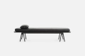 101039_Level_pillow_black_2.webp