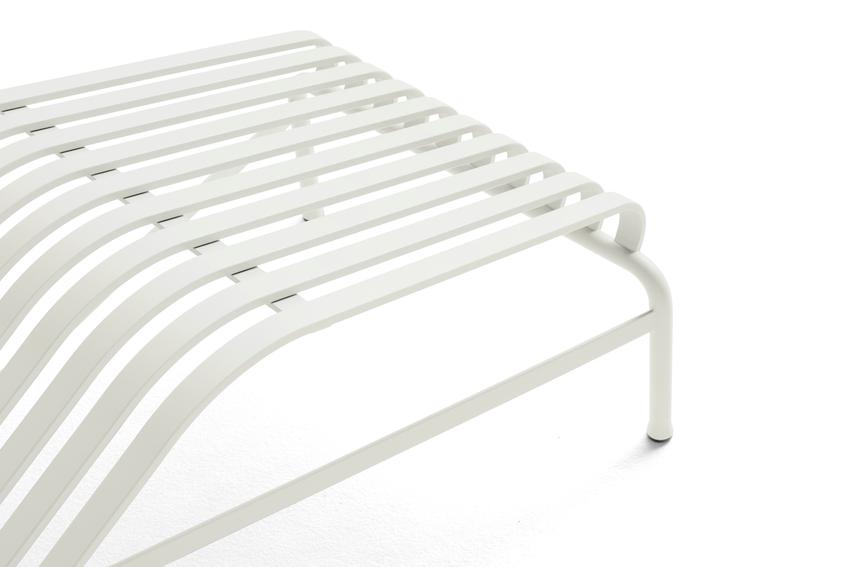 AA614-A800_Palissade Chaise Longue cream white_detail 02.jpg