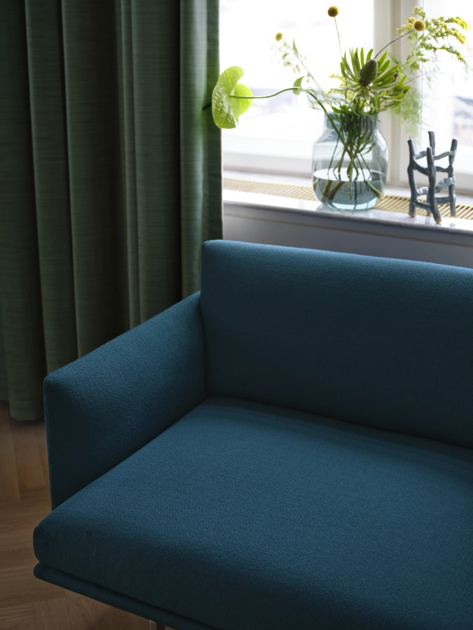 outline-studio-sofa-2-seater-vidar-872-alu-silent-15-dark-green-muuto-org_7.jpg