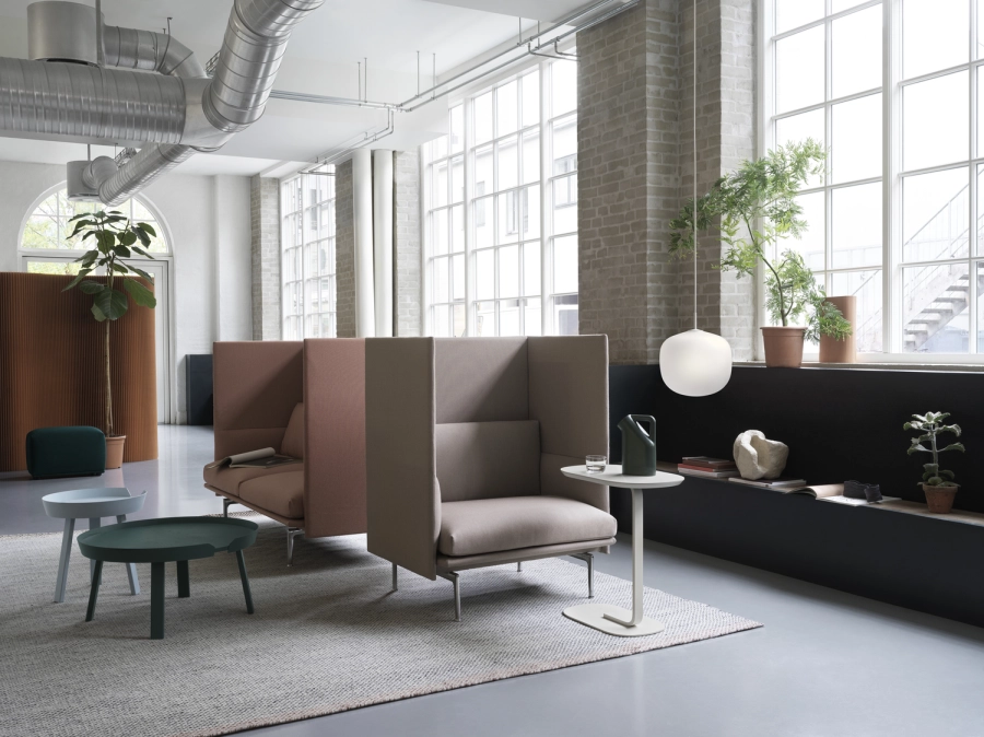 outline-highback-1-seater-twill-weave-230-2-seater-twill-weave-530-around-relate-rime-pendant-V2-muuto-org_7 (1).jpg