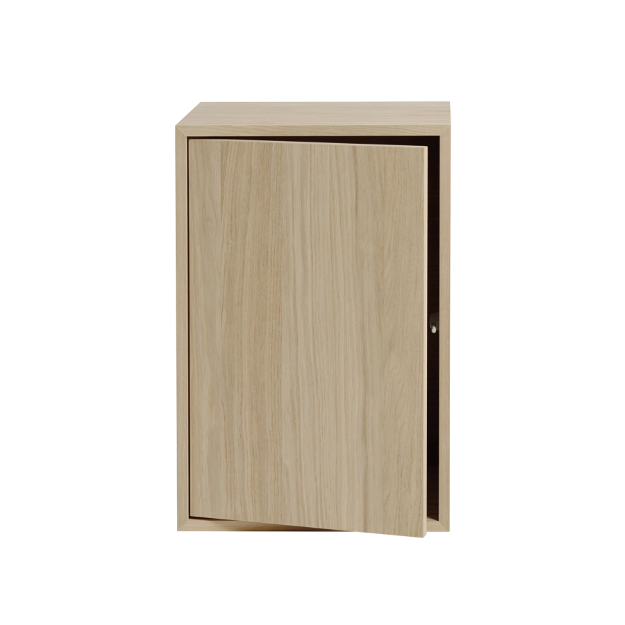 Stacked-w-door-large-oak-muuto-5000x5000-hi-res_8.png