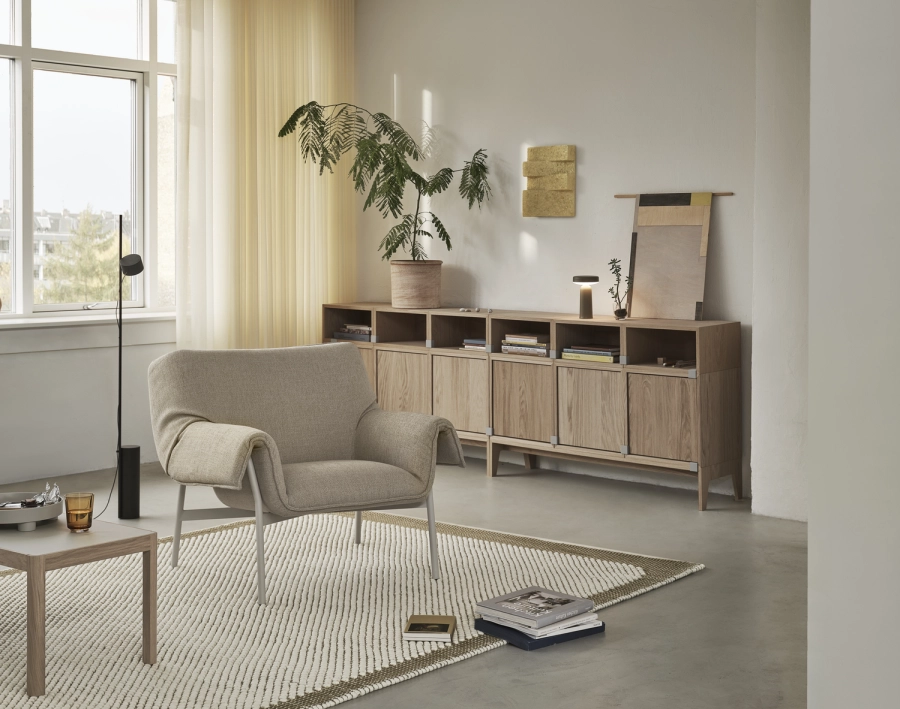 wrap-lounge-chair-ecriture-240-grey-workshop-coffee-table-warm-grey-linoleum-pebble-rug-200x300-brown-green-post-raise-stacked-ease-taupe-muuto-org_7.jpg