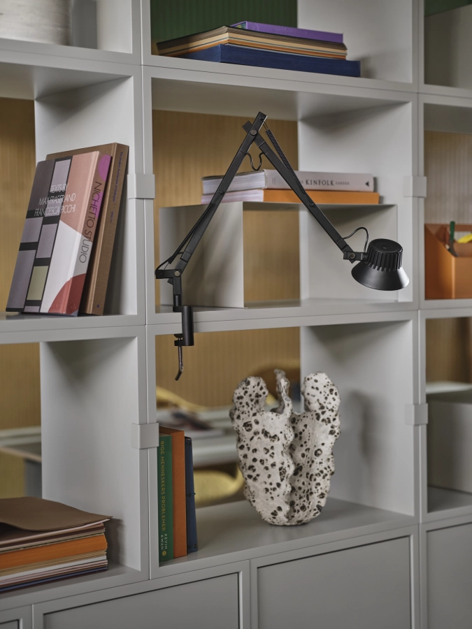 dedicate-s2-black-clamp-stacked-office-2-grey-muuto-org_7.jpg