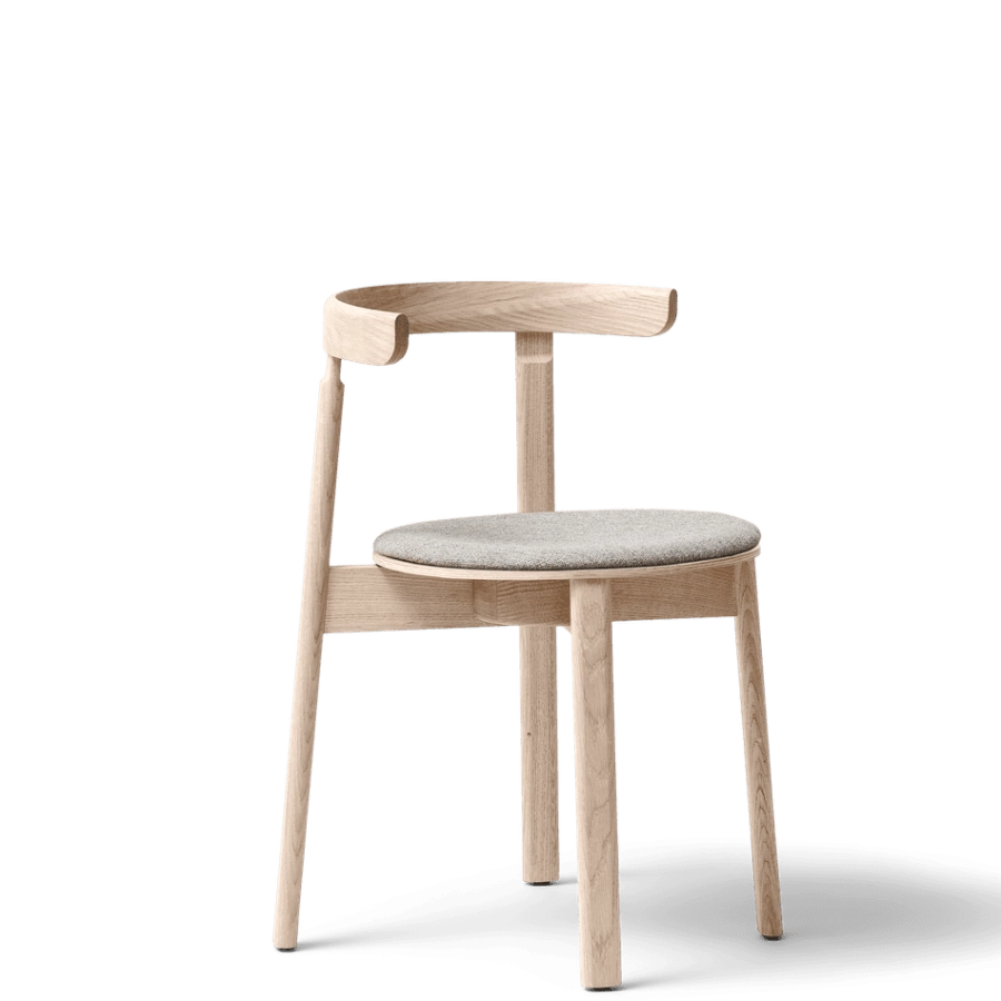 Form and Refine_Lunar_Chair_White-Oak_Hallingdal_Perspective 17.25.58 17.26.42.png