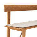 Form and Refine_Position_Cushion_Hallingdal_Detail-side.png