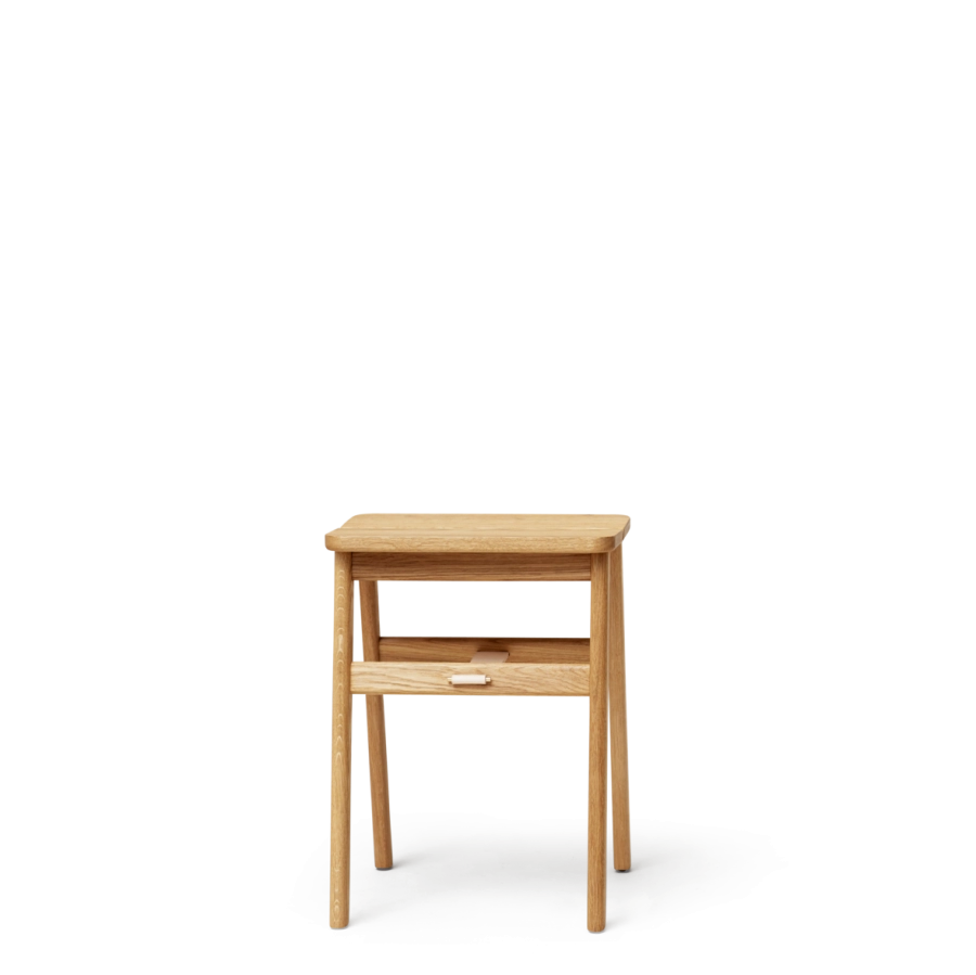 Form and Refine_Angle-foldable-stool_oak-front.png