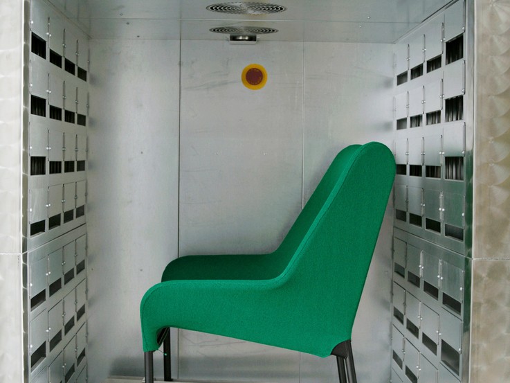 O2 Lounge Chair_Factory visit 01.jpg