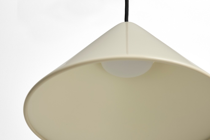 AE386-D409-AN54_Compass Pendant 260 oyster white_detail.jpg