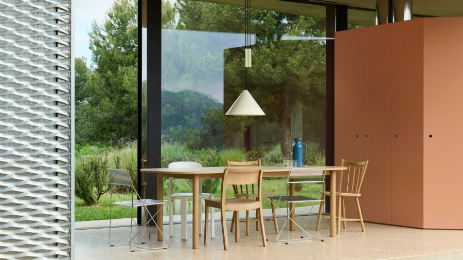 Annex Table Oblong oak_Compass Adjustable Pendant oyster white_X-Line Chair chromed steel Indoor_Pastis Chair oak.jpg