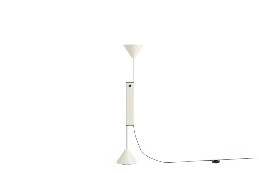 AE925-A686_Twist Floor Lamp cream white_detail.jpg