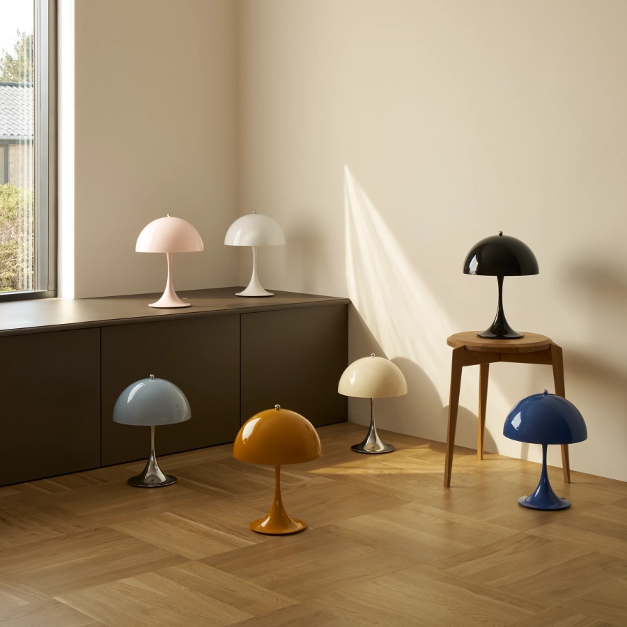64841_64841_Panthella-250-Portable-Odense-Family-Living-Room2-OFF.png.webp