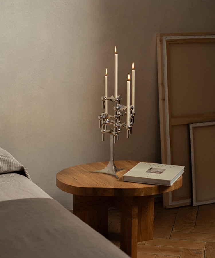 stoff-nagel-stand-and-candle-holders-in-chrome.jpg