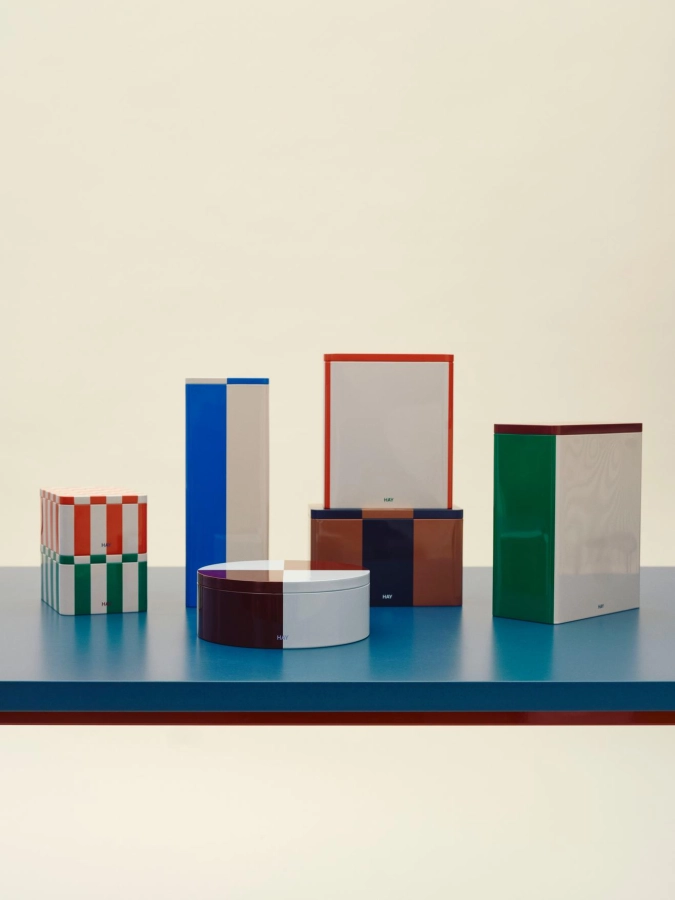 Tin Container family 09.jpg