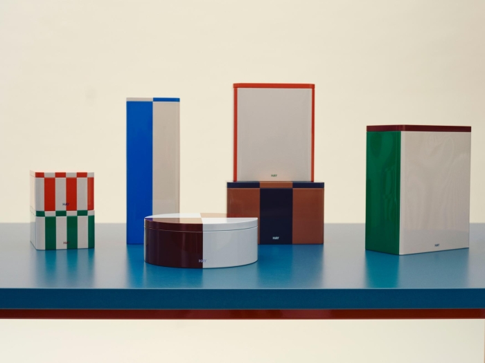 Tin Container family 10.jpg