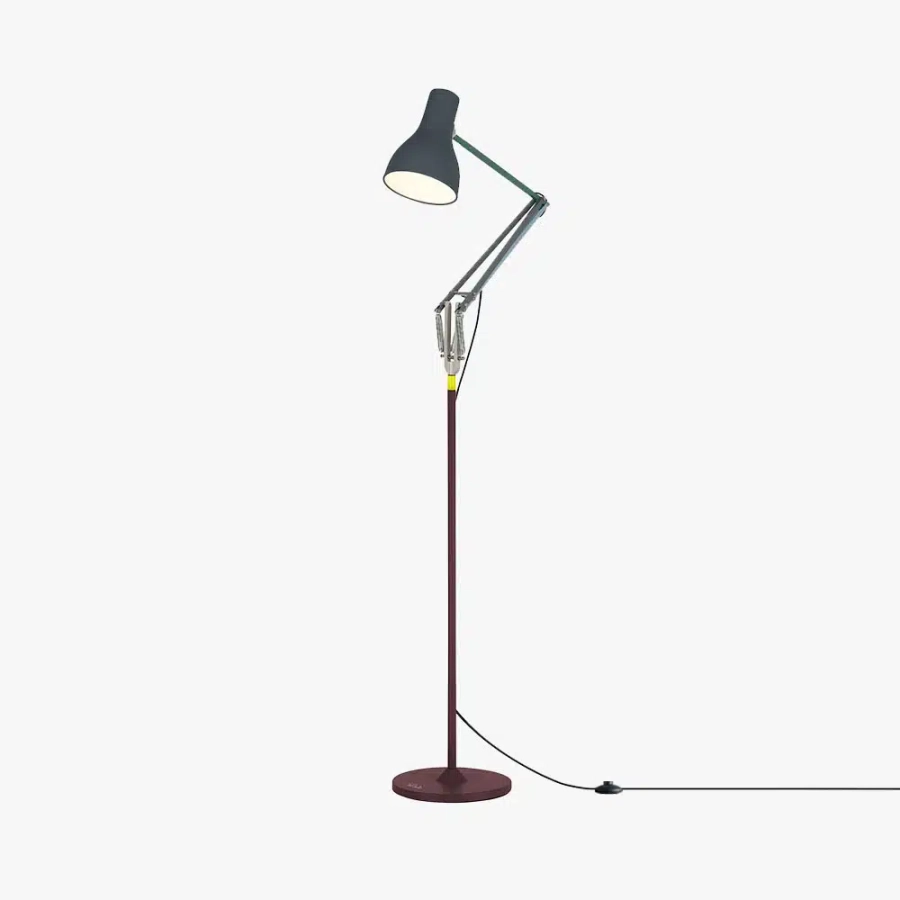 type_75_floor_lamp_ps4_3.jpg.webp