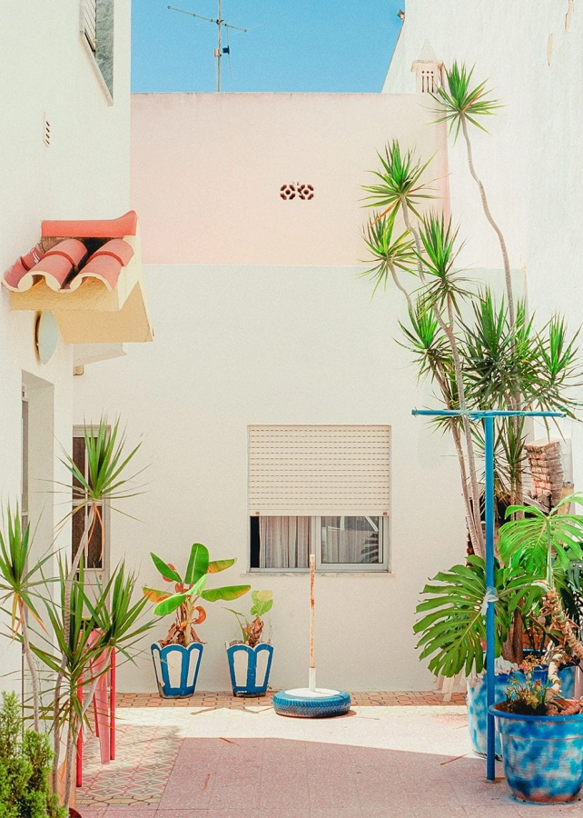 Lee_Burnett_Portugal_Product_Low_Res.jpg