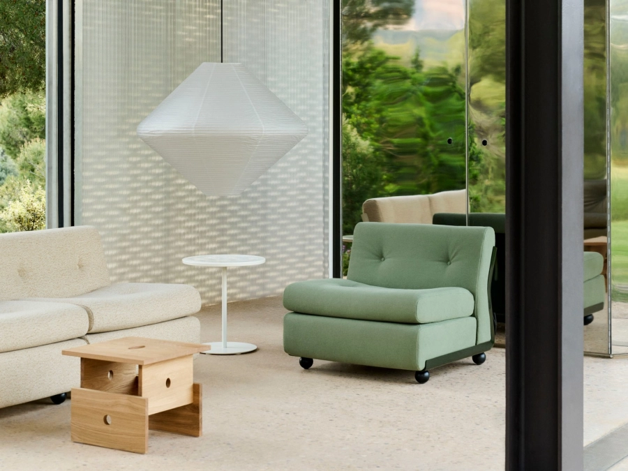 Amanta 1 Seater Osumi 27 bottle green shell_Wood Box Coffee Table oak_Paper Shade Diamond white.jpg