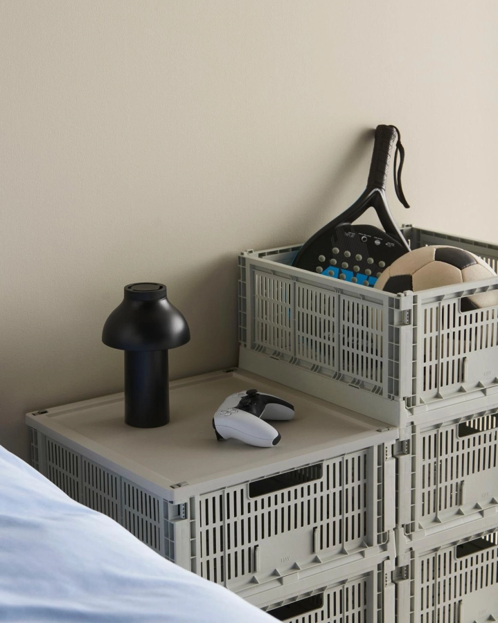 HAY Colour Crate L Square grey_HAY Colour Crate Lid Plastic L Square grey_PC Portable soft black.jpg