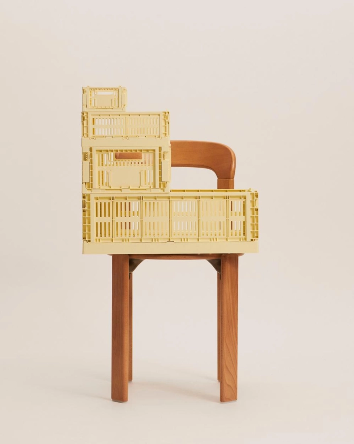 HAY Colour Crate_Rey Chair 02.jpg
