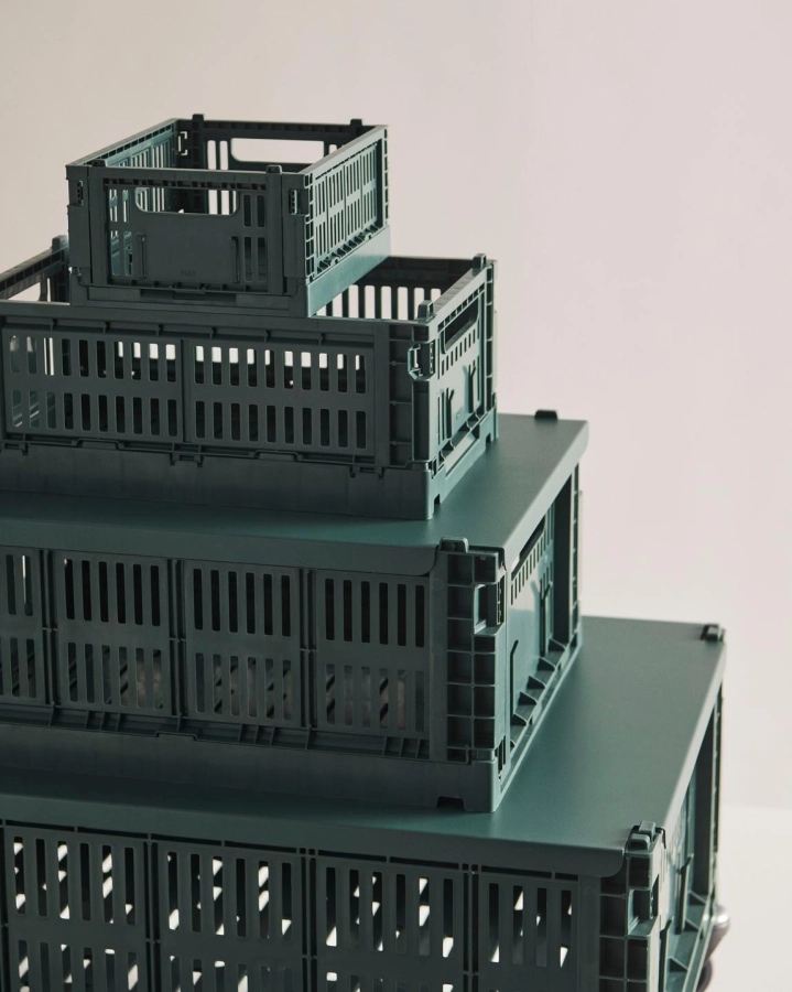 HAY Colour Crate dark green 02.jpg