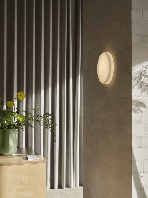 looped-wall-ceiling-kink-vase-26-light-green-hi-res_3.jpg