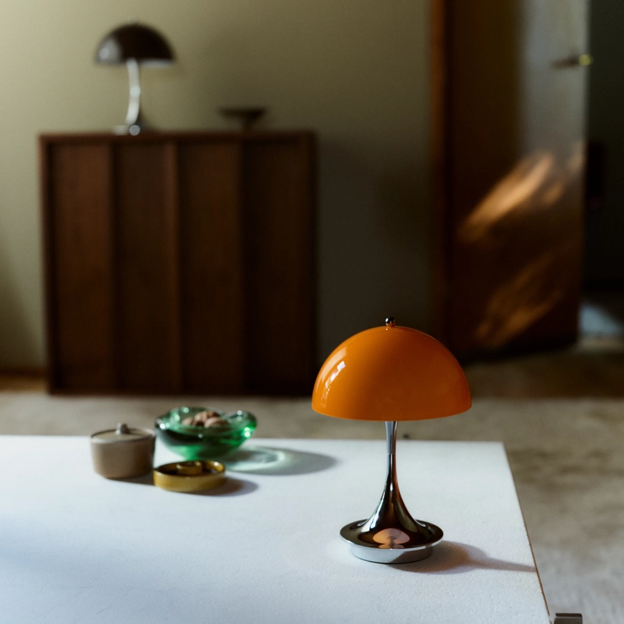 LOUIS POULSEN lampa przenośna PANTHELLA 160 THE ORIGINALS | opal orange