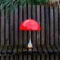 LOUIS POULSEN lampa przenośna PANTHELLA 250 THE ORIGINALS | opal red
