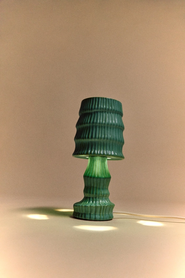 2025_hkliving_lamps_lr_-25.jpg