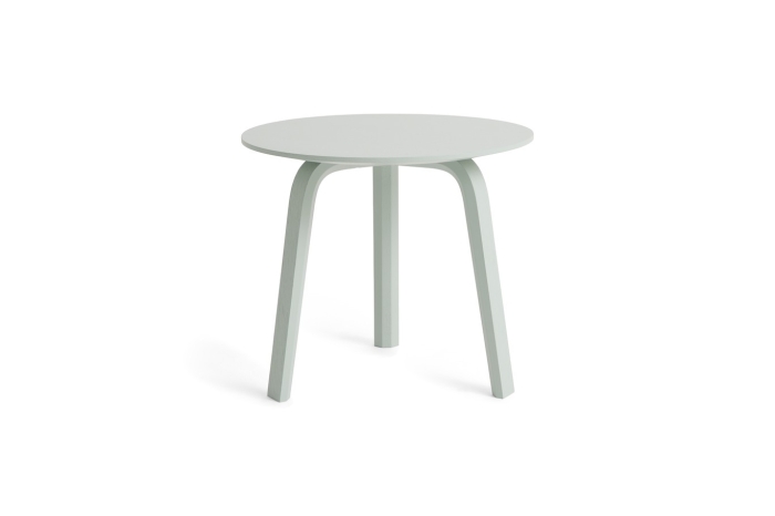 AA683-A354-AT67_Bella Coffee Table dia45xH39 eucalyptus wb lacquer oak.jpg
