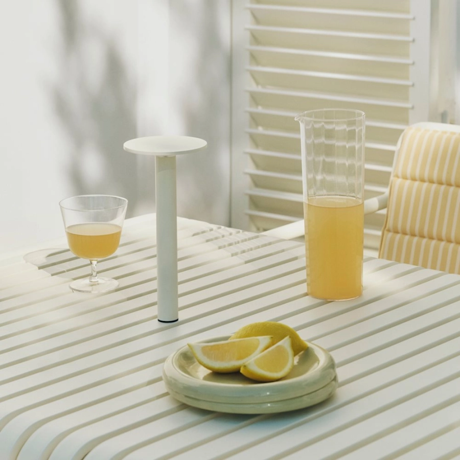 host-portable-lamp_imageslider_3.jpg