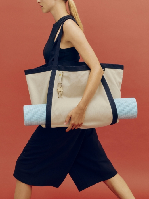 Everyday Sports Bag M grey.jpg