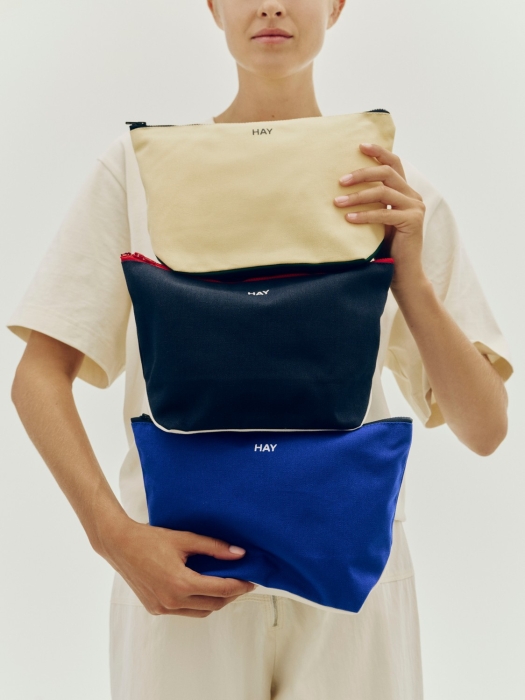 Multi Pouch M family.jpg