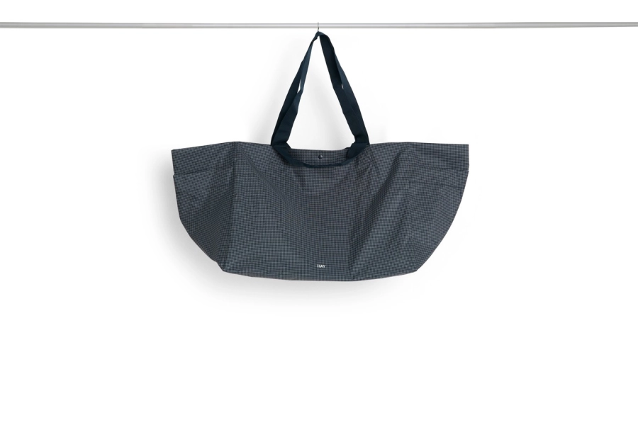 AF784-A603-AE89_Grid Weekend Bag L dark blue.jpg