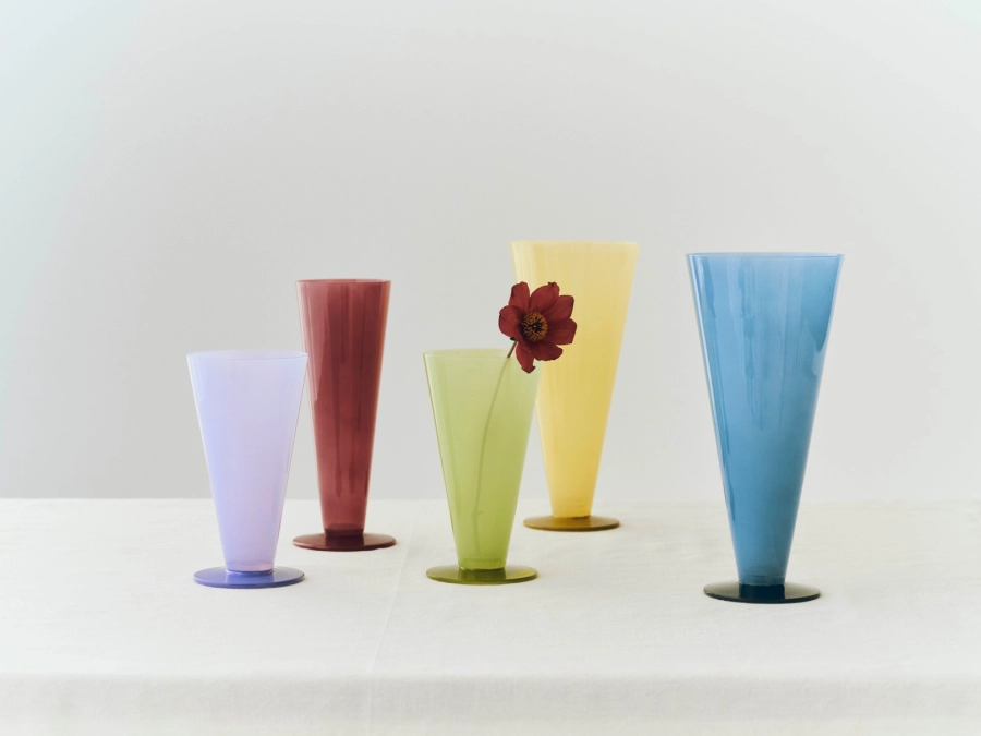 Conical Vase family 01.jpg