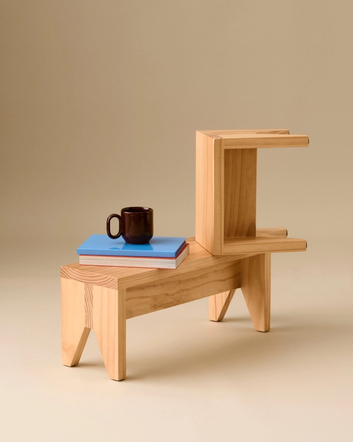 Manolito Stool Short Natural_Manolito Stool Long Natural_Barro Cup Burgundy.jpg