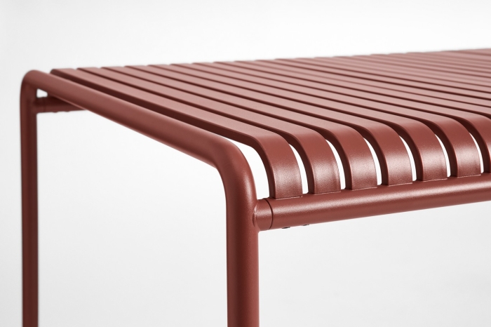 AA693-F379-AH17_Palissade Table L220xW90xH75 iron red powder coated steel_detail.jpg