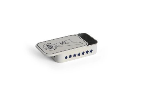 AF177-A601-AG93_HAY Dogs Treat Tin S  blue and white_detail.jpg