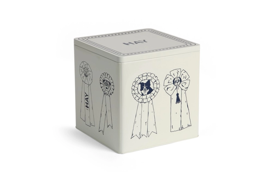 AF176-A603-AG93_HAY Dogs Food Storage Tin L blue and white.jpg