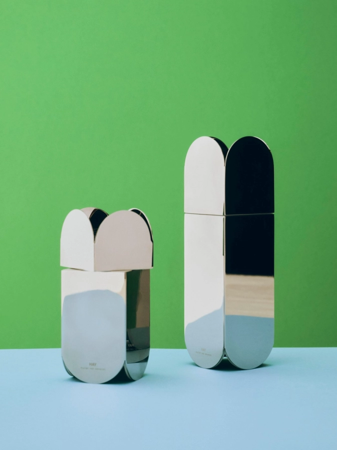 Arcs Salt and Pepper Grinder mirror family.jpg