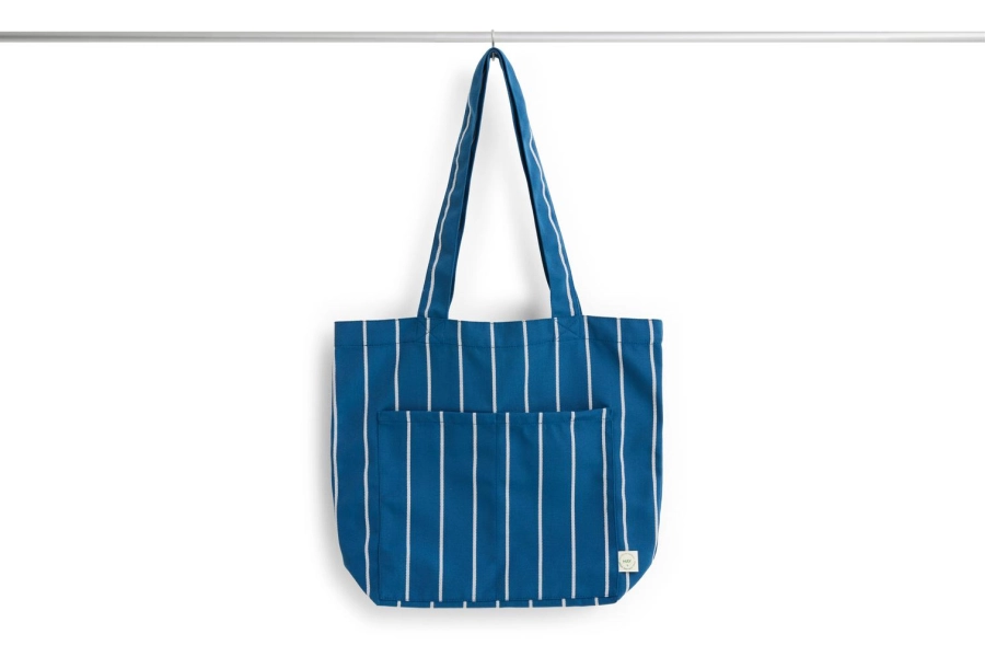 AE966-A602-AS28_Outdoor Market Tote Bag M blue_beige stripe.jpg