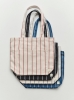 Outdoor Market Tote Bag M family 01.jpg