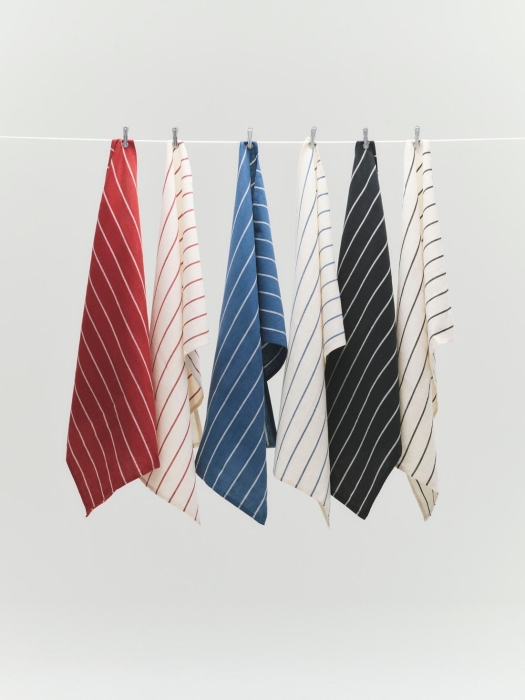 Outdoor Market Tea Towel family 01.jpg